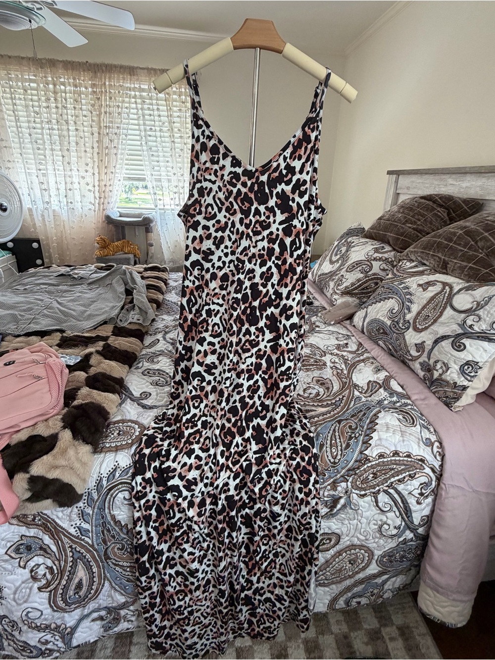 Leopard Print Maxi dress. in Black, Peach & Cream - Size 2XL